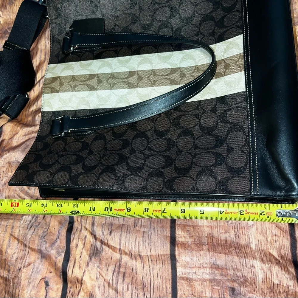 Mens Coach Messenger bag - Picture 12 of 14